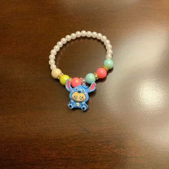 Colorful Beaded Kids Bracelet with Labubu Charm - Picture 2 of 3